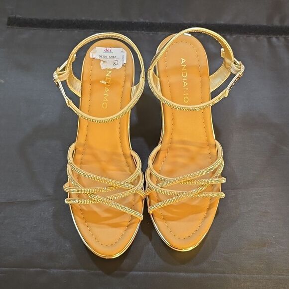 BRAND NEW ANDIAMO MULTI-STRAP RHINESTONE EMBELLISHMENTS OPEN-TOE WEDGE SANDAL - Picture 1 of 12